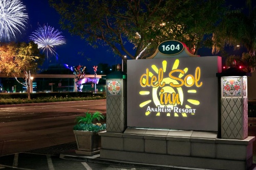 Del Sol Inn Anaheim image 16