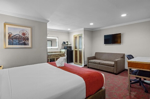 Del Sol Inn Anaheim image 19