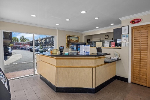 Del Sol Inn Anaheim image 7